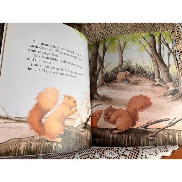 Reader’s Digest Animal Adventures Series | Beaver Gets Lost, Little Bear - Picture 9 of 10